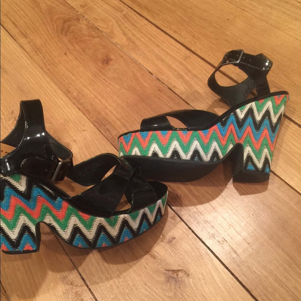 Madden girl black heels size 9